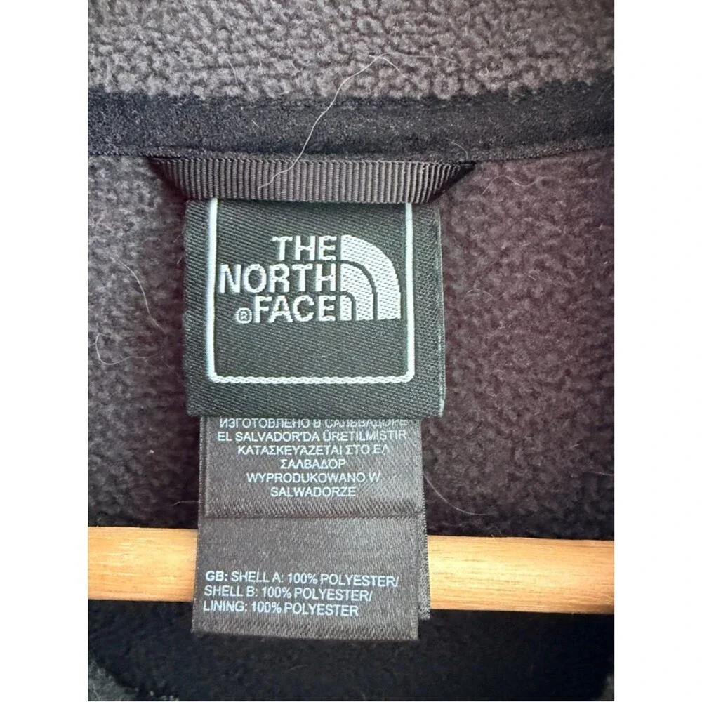 The North Face Fleece Vest Men's Medium Gray Black Full Zip Hiking Outdoor Zip